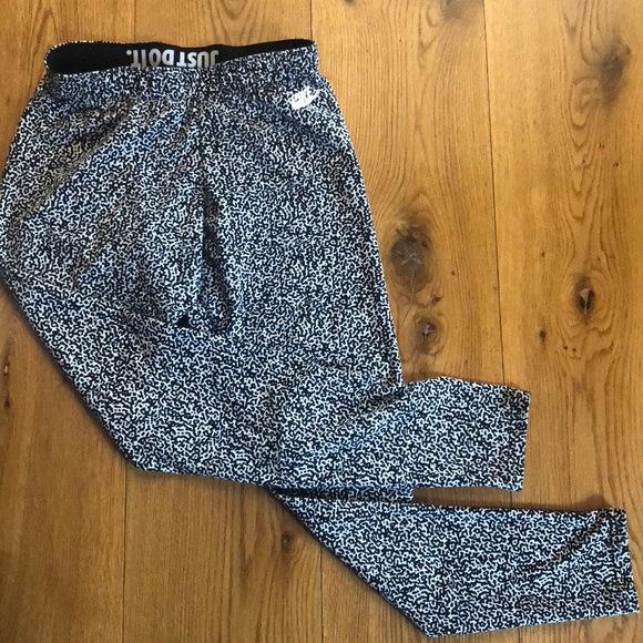 Nike leggings - Picture 1 of 1